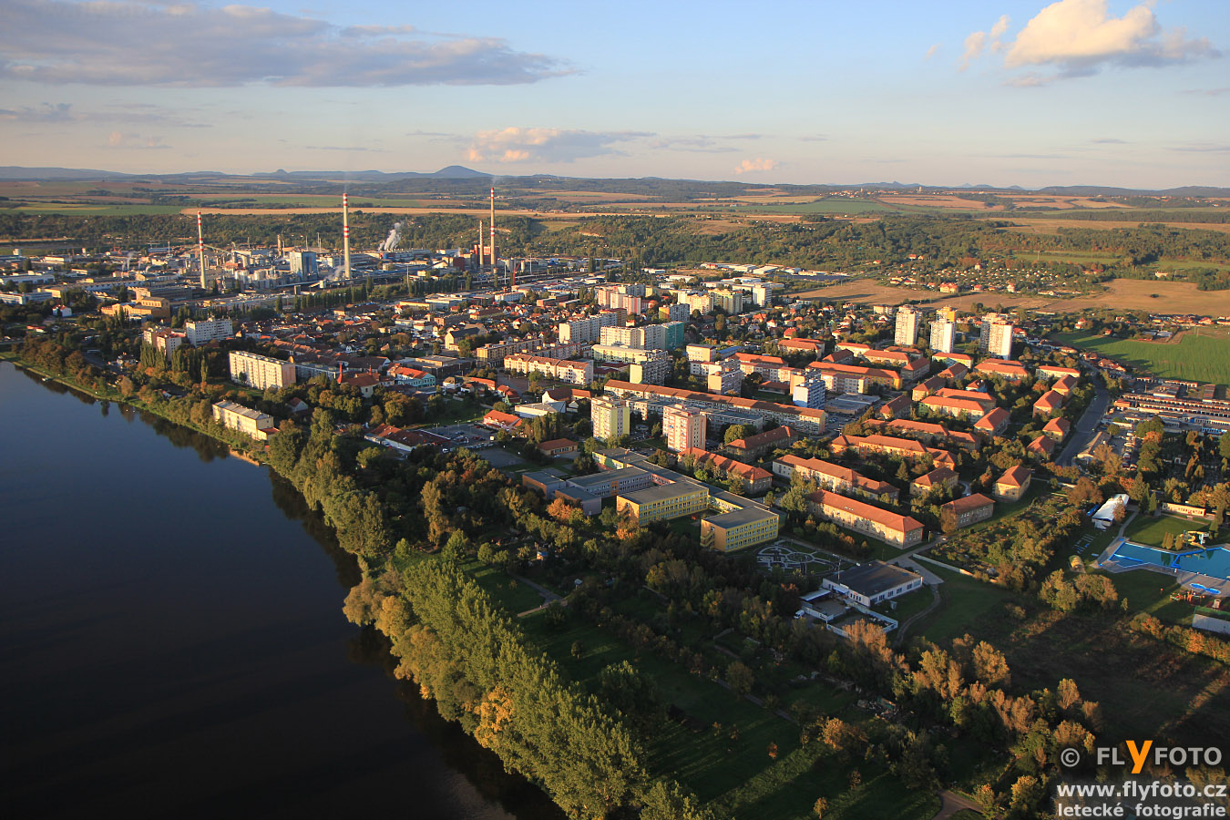 FLyFOTO letecká fotografie a video Štětí