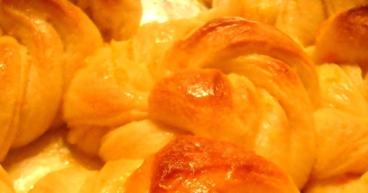 The Great Dinner Dilema Orange Knot Rolls
