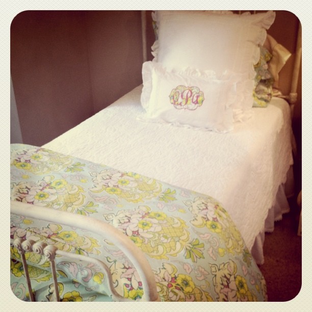 Crafty Southern Mama Wordless Wednesday (The Beds)