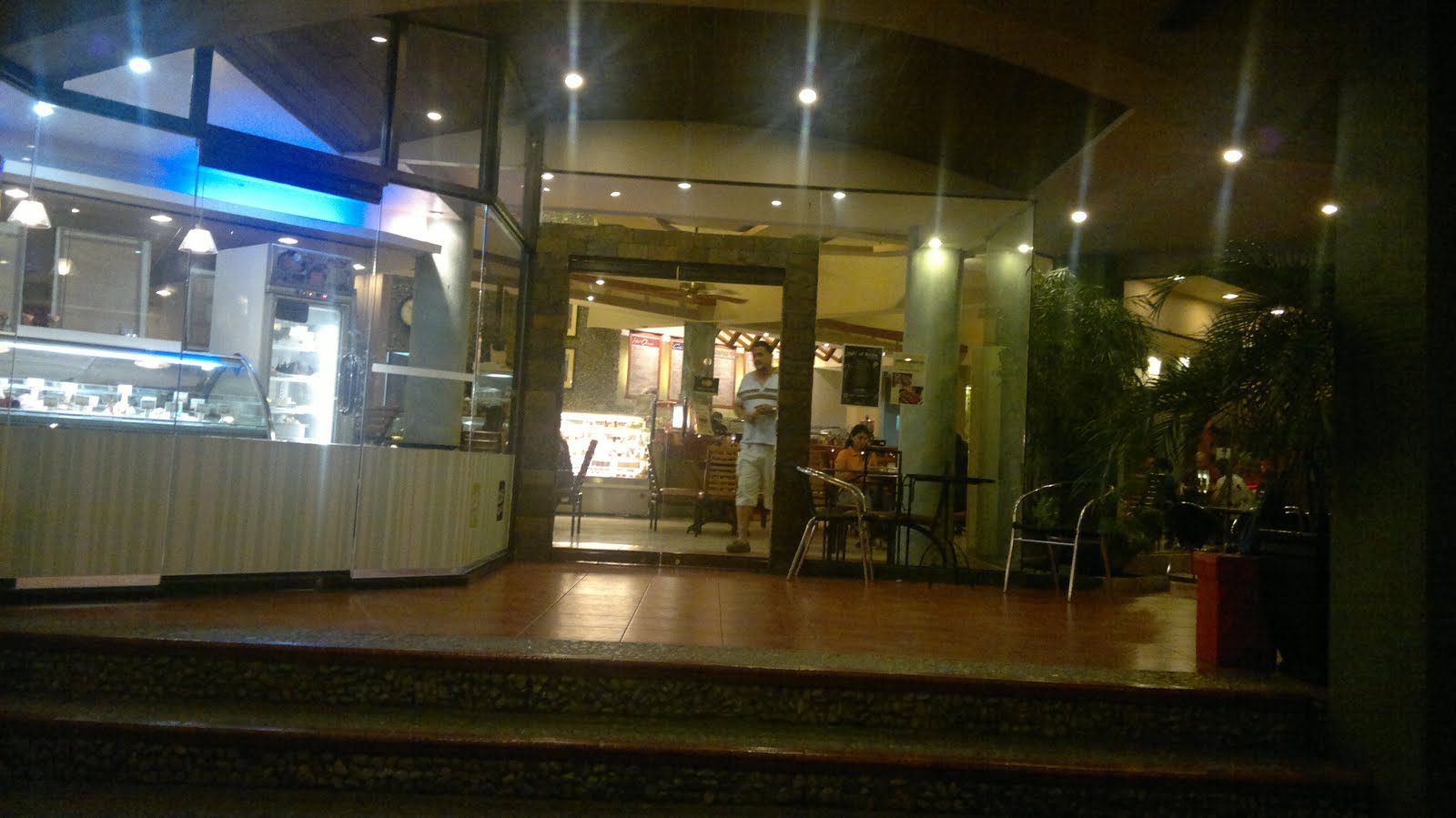 Pork in the Road Cafe Bob's Bacolod is alive and kicking at 1 a.m.!