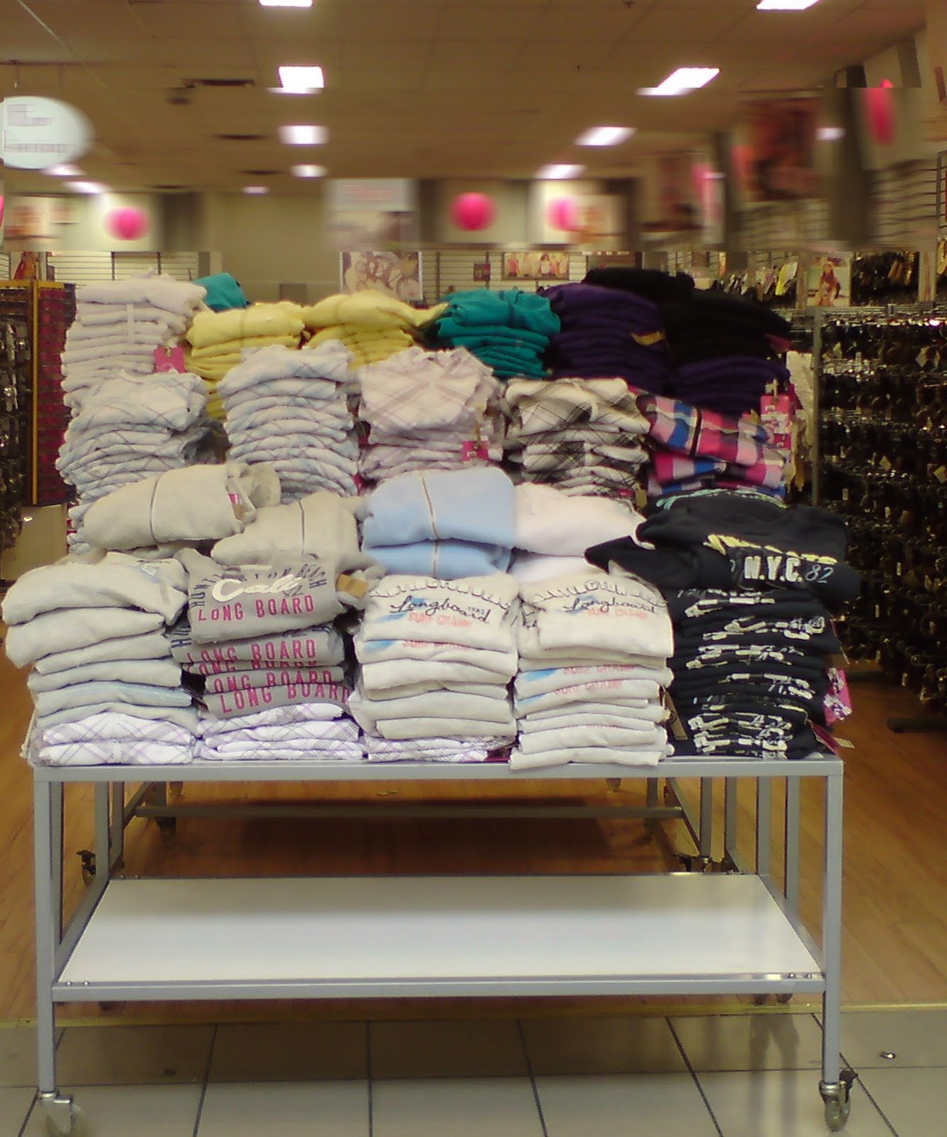 Displays the good, the bad and the uuuuugly! Sheri creates...