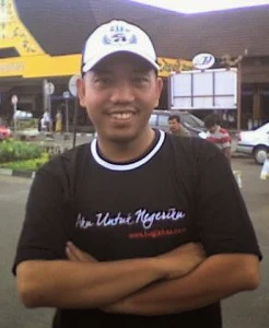 dwi wahyudi author blogger borneo