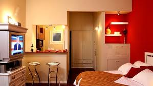 Fab! Design Secrets*: Decorating A Studio Apartment