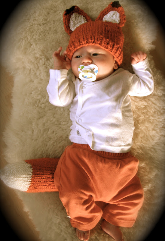 Honey Nutbrown's: Knitting! Woodland Fox Baby