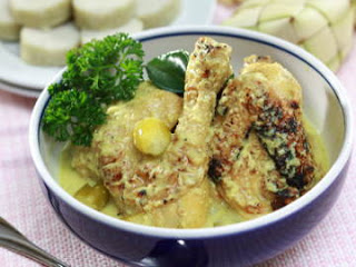 Resep Cara Membuat Opor Ayam Spesial Beda