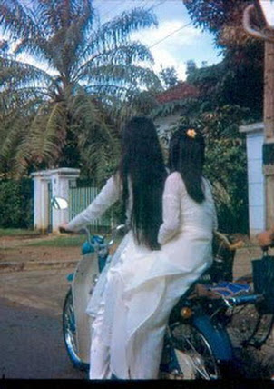 Áo trắng nữ sinh Sài gòn
