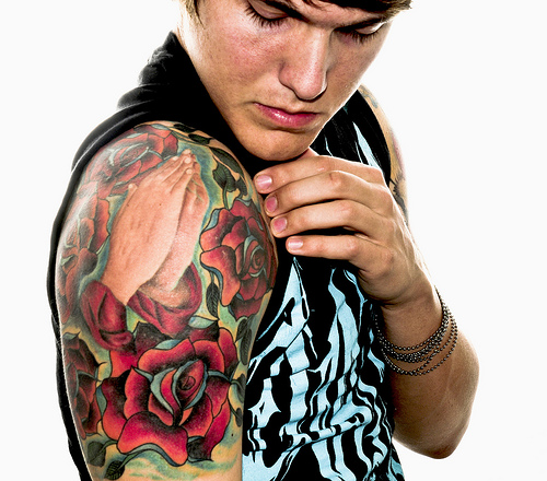 tattoos for men on back shoulder. Free tattoos at Lifest