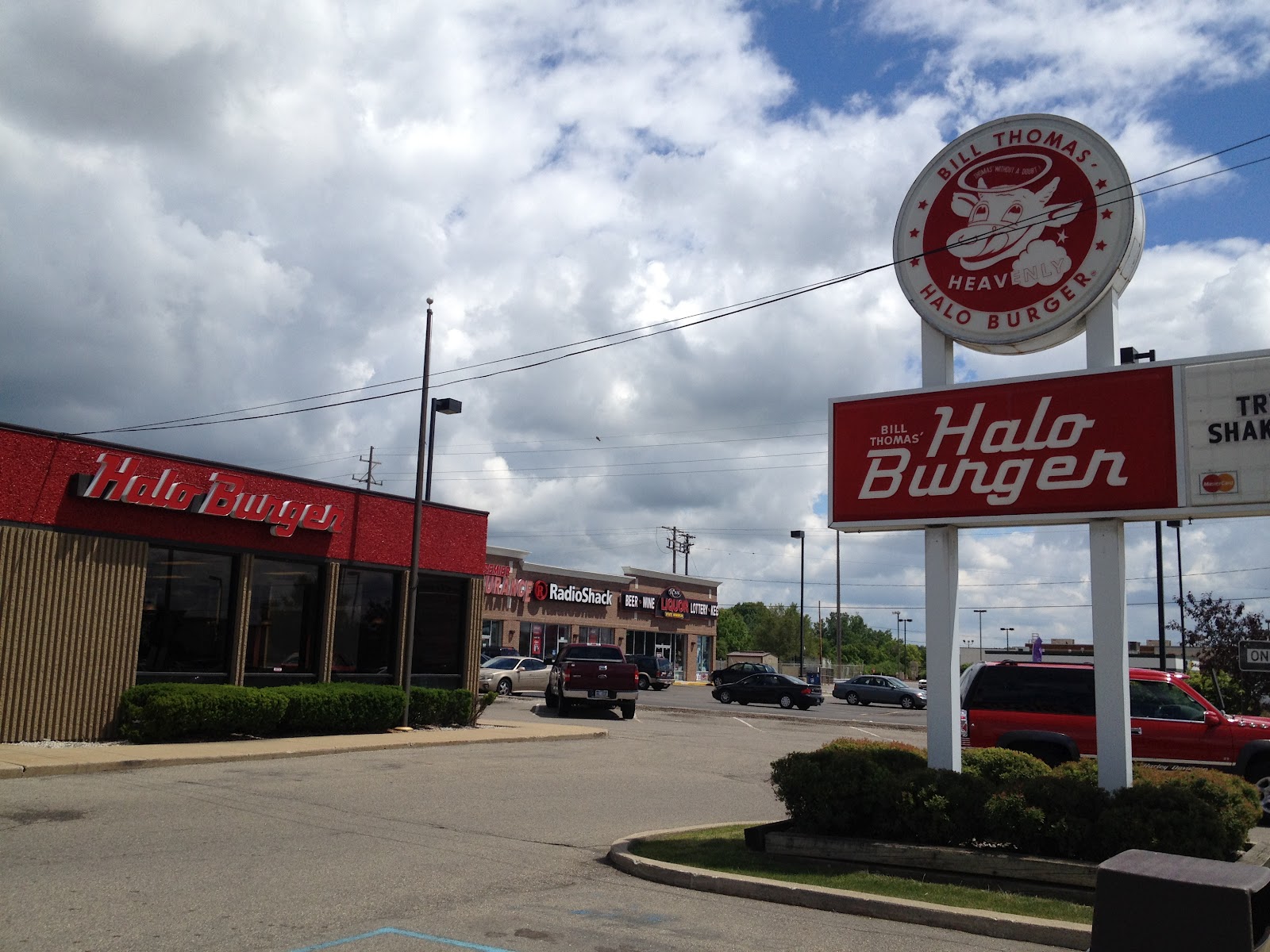 PIG OUT SPOTS Halo Burger (Flint, MI)