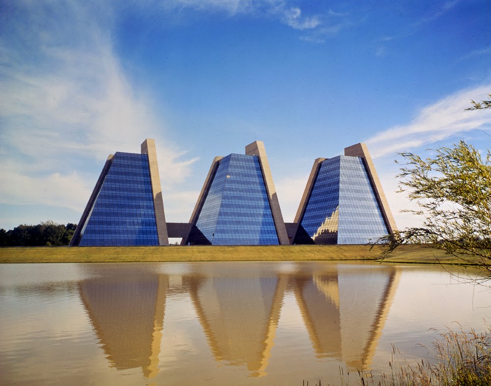 Architect's Learning Handbook "The Pyramids" College Life Insurance