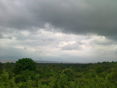 Pemandangan dari atas bukit Padang Bunga