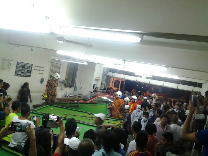 Kereta merempuh Kedai Billiard di Keningau