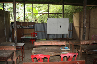 Sekolah Kandang Sapi, Potret Buram Pendidikan Indonesia