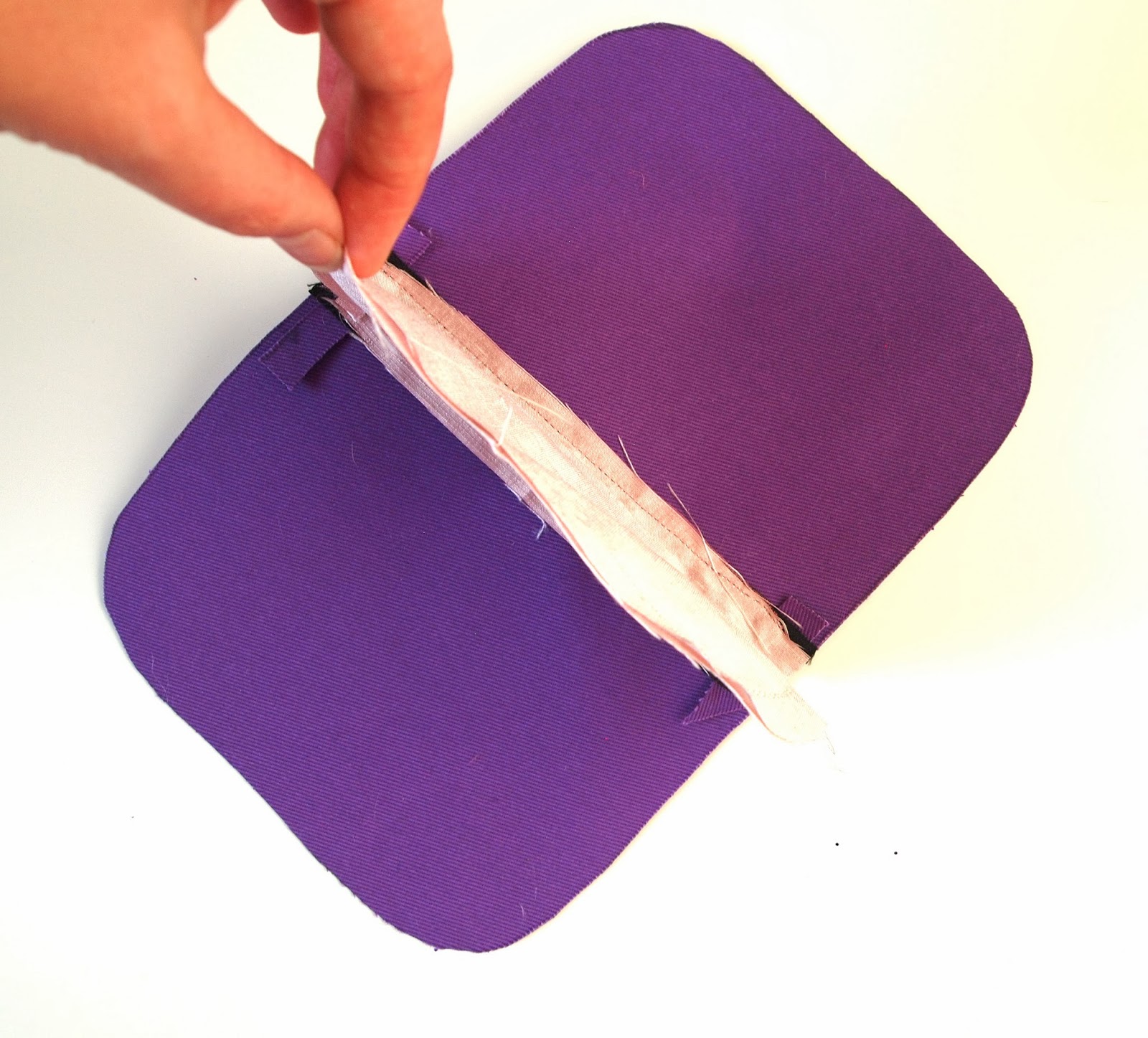 Crafty Alex DIY Glitter purse and kit How to make a purse