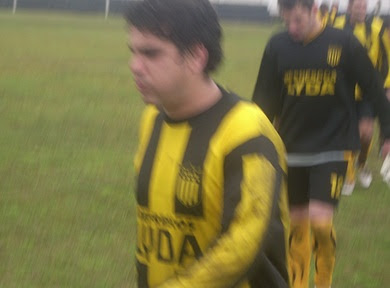 FUTBOL LOCO 33: agosto 2011