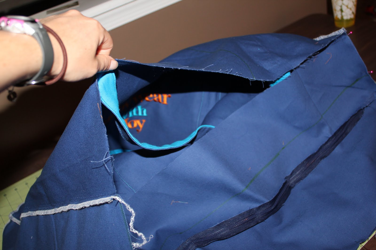 TravelingPugs Extra Large Tote Bag Tutorial