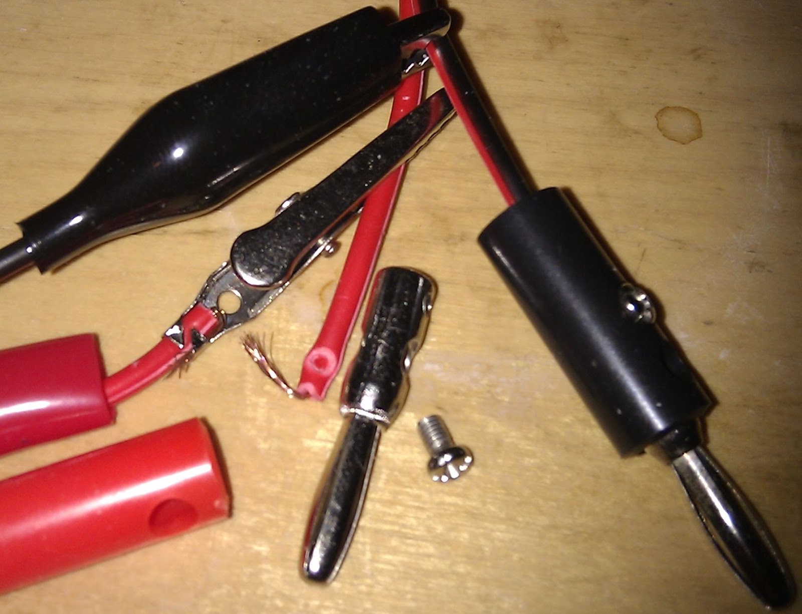 DIYTao Review Cheap and broken.. Multimeter test leads