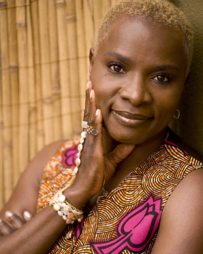 Vicsmuse: Angelique Kidjo - Four Songs