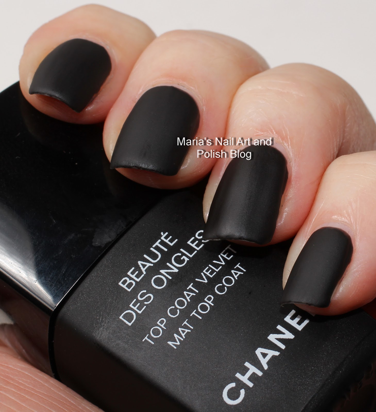 Marias Nail Art and Polish Blog Chanel Velvet Mat Top Coat Rouge