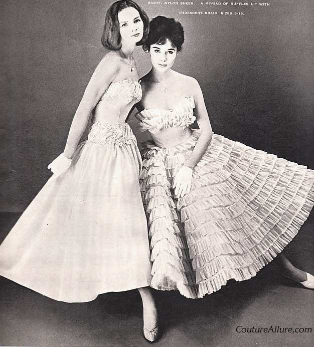 Givenchy 1959 Evening Dress, Mauboussin (Sac d'or et bijoux)