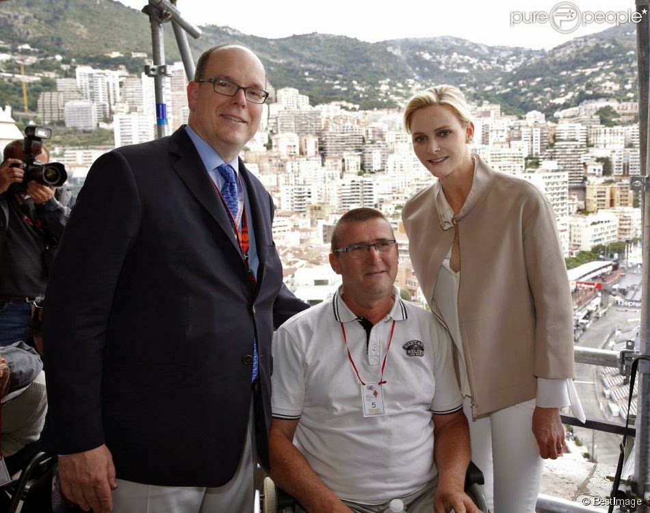 rencontre prince albert et charlene