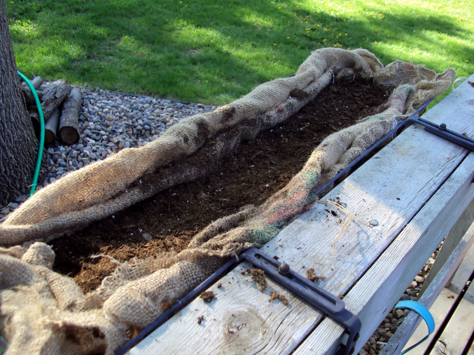 A Refinished Life Burlap Planter Liner