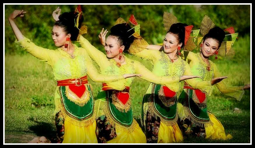 Tari Lahbako Tarian Tradisional Dari Jember Jawa Timur Negeriku Indonesia Tari Lahbako Tarian Tradisional Dari Jember Jawa Timur Negeriku Indonesia