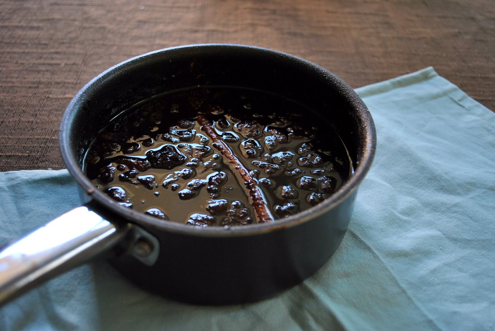 I Just Love My Apron 5 Star Makeover Black Plum Sauce, Nectarine