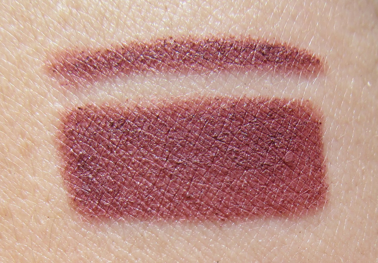 Bon Vivant Beauty Essence Soft Berry Lip Liner