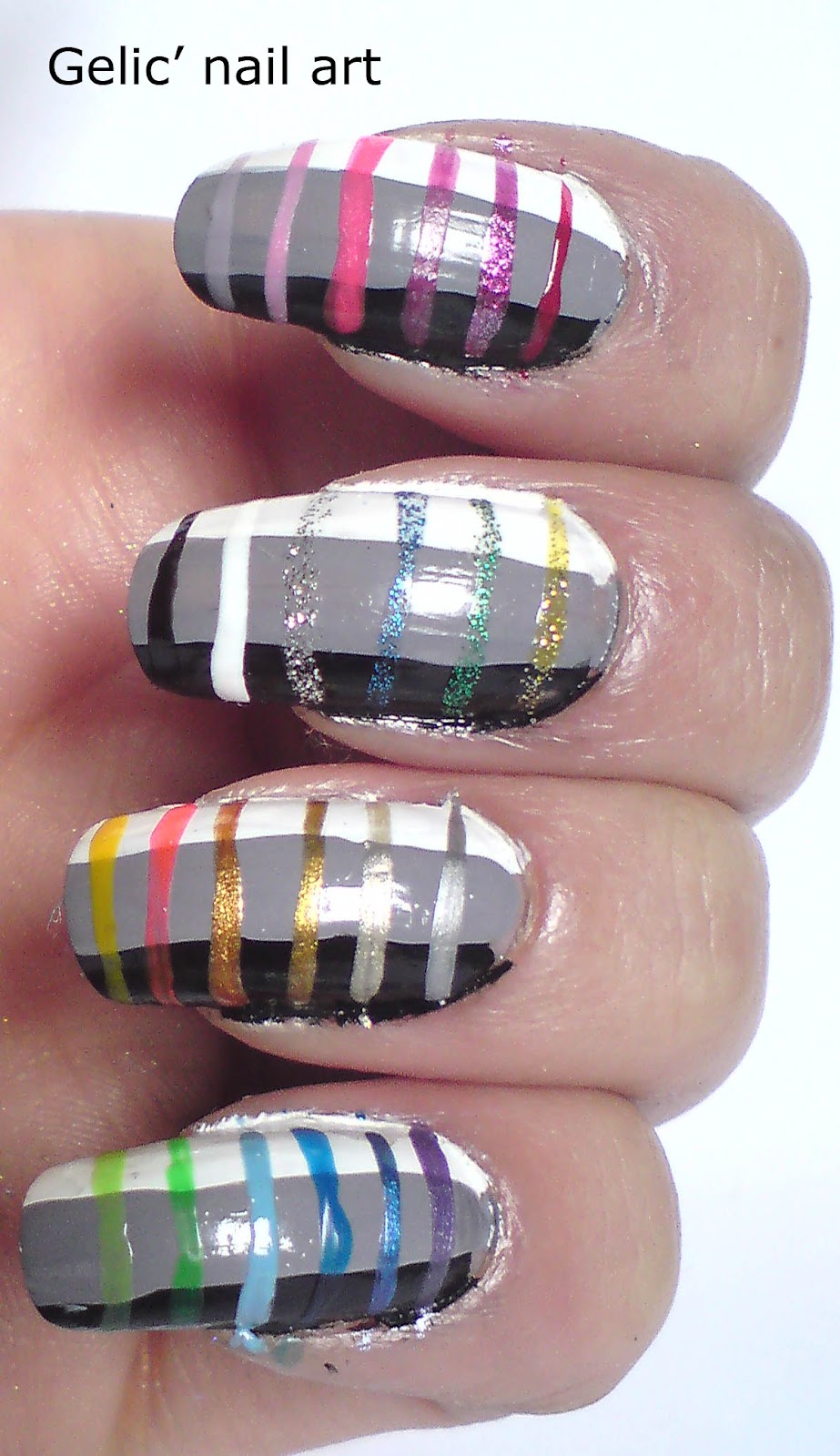 Gelic' nail art Large fine liner/striper nail art polish swatch guide