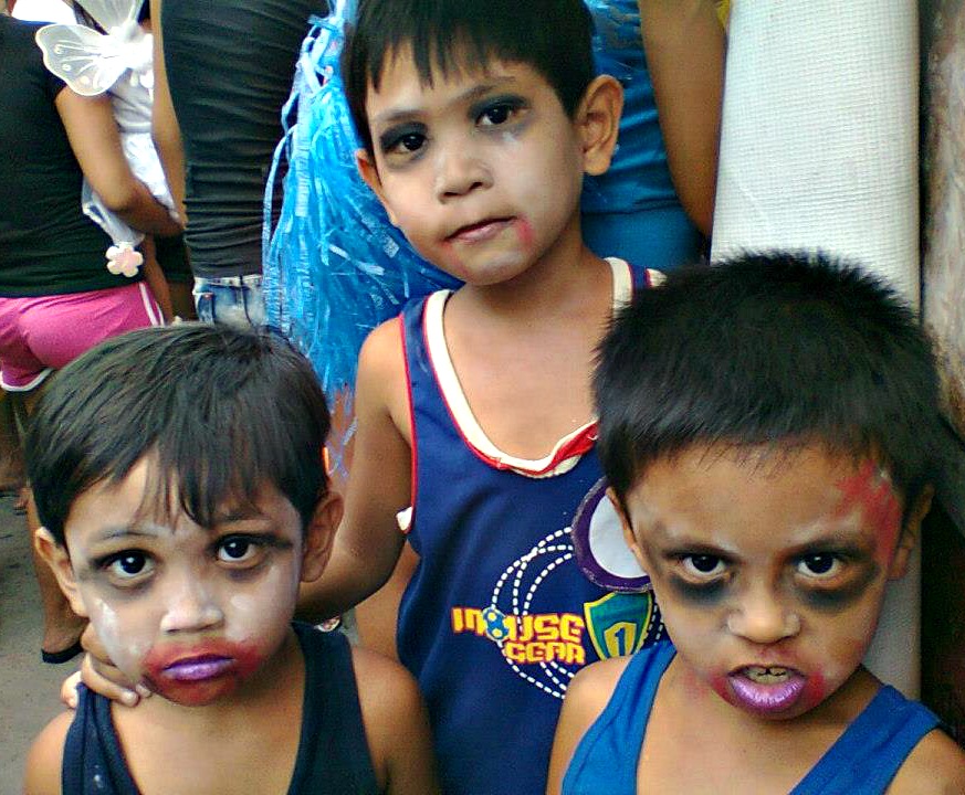 The Early Morning Chat Halloween Costume Party in the Philippines 2012 The Early Morning Chat Halloween Costume Party in the Philippines 2012