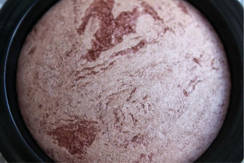 Revolution Make Up Vivid Baked Bronzer in Ready to Go 