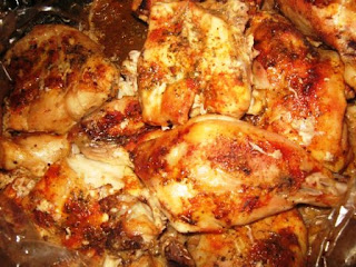 Курочка запечённая с паприкой и травами