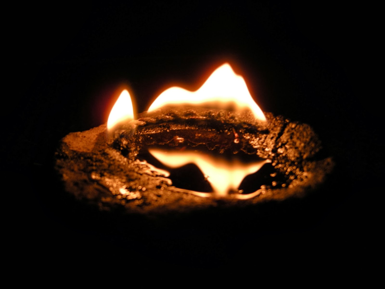 Ancient Arts Prehistoric lamps