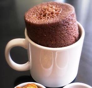 Bolo de caneca