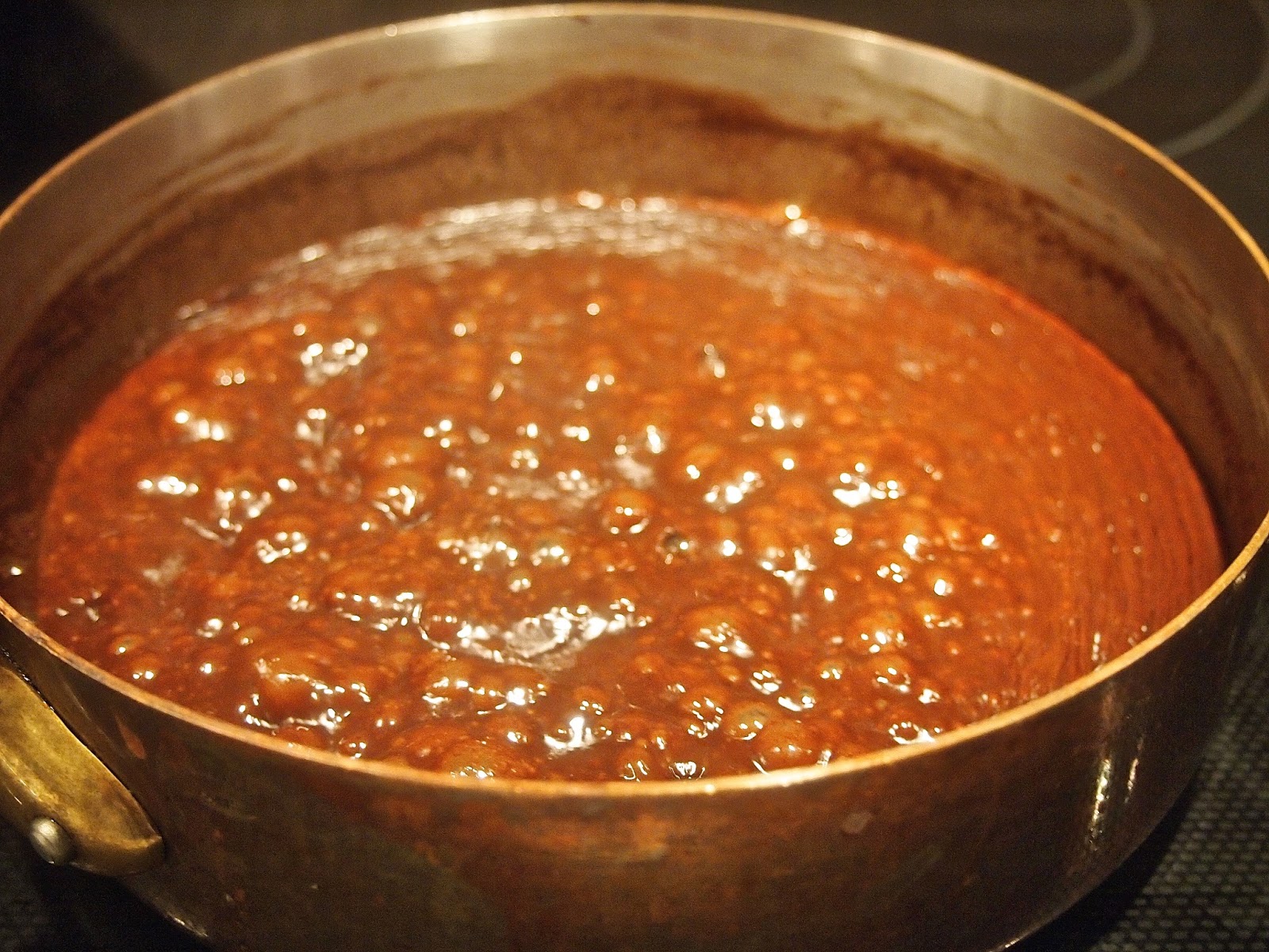 EpiCurious Generations Thick Chocolate Sauce