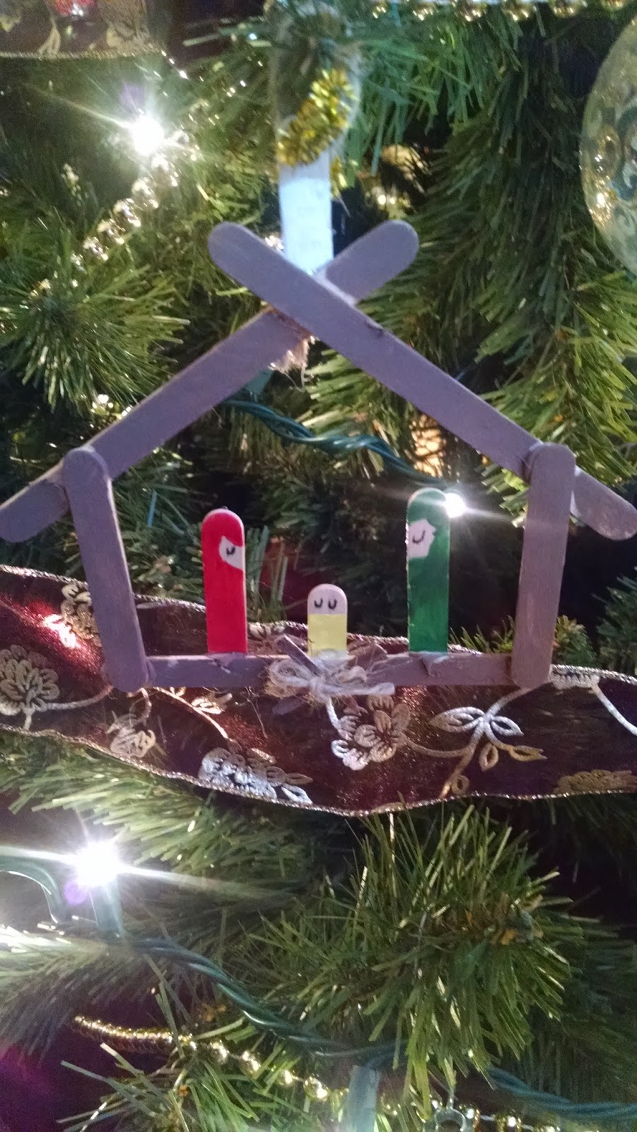 Must Run in the Family Popsicle Stick Nativity Craft