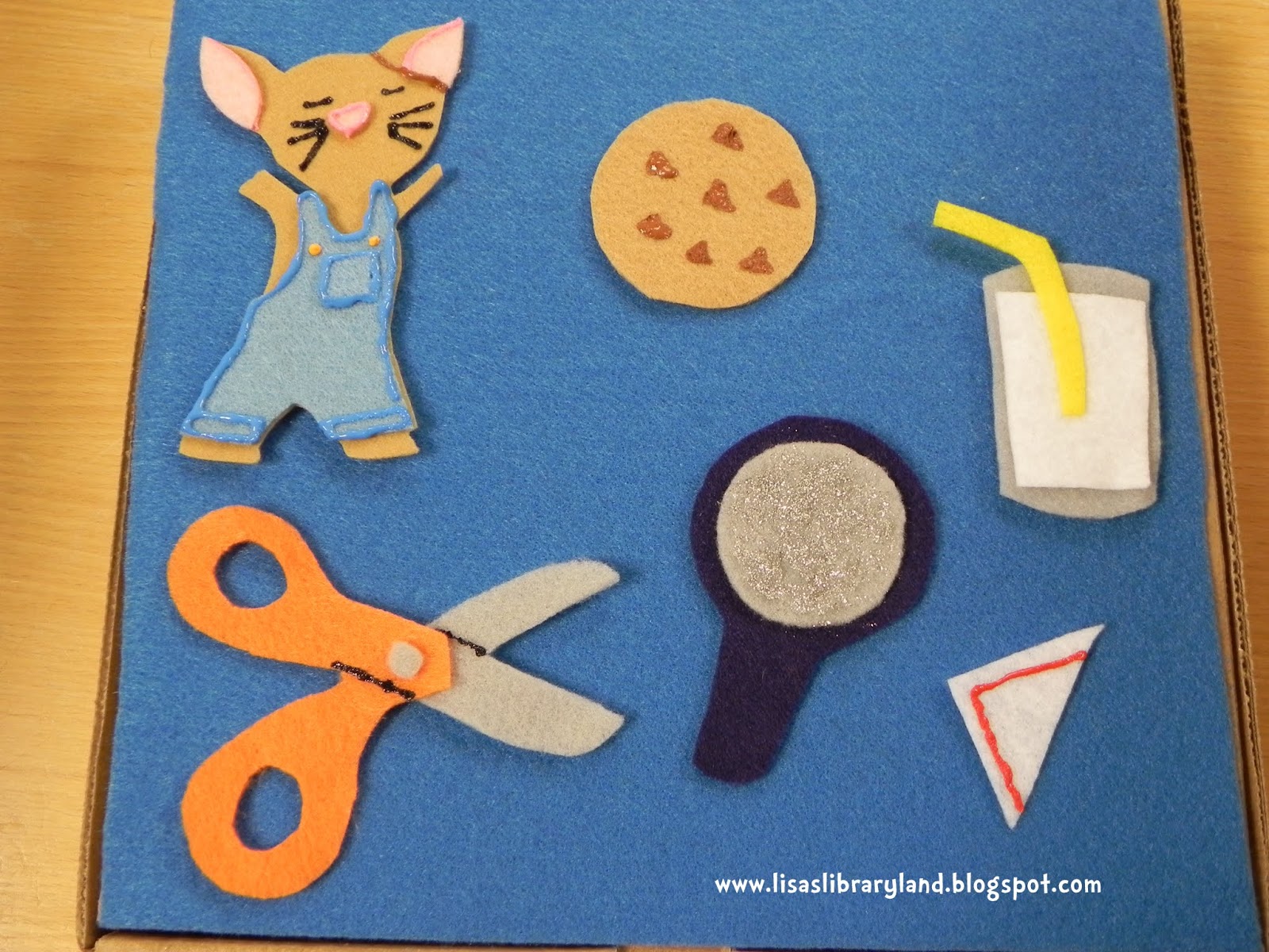 Feltboard Story Teaching Resource If You Take A Mouse To School 24 Pieces Laminated Story Activity For Preschoolers Flannel Story