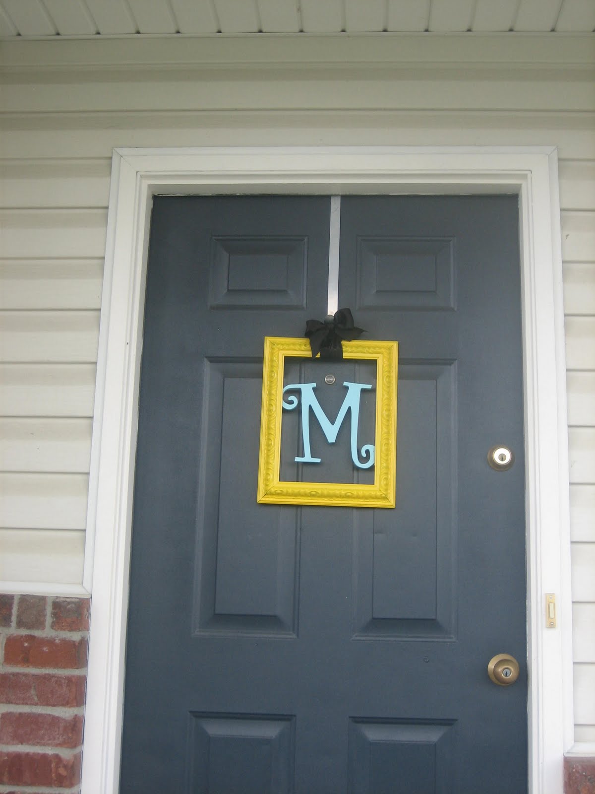 The Inspiration Thief Fun and easy door hanging