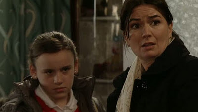 Coronation Street Blog: Faye to accuse Anna of abuse