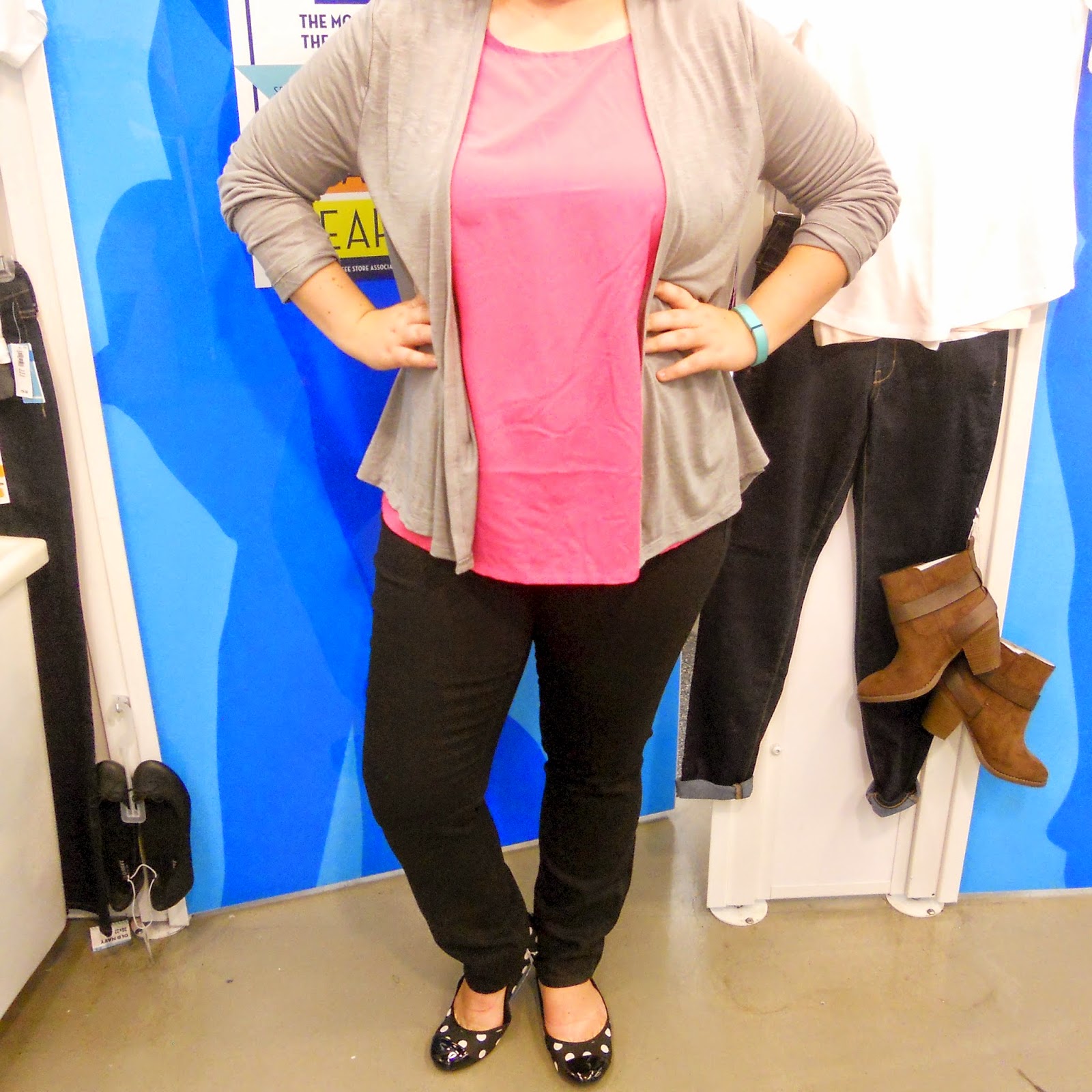 Life in Fashion (Fix) Rounding Up at Rosedale Center Part 2