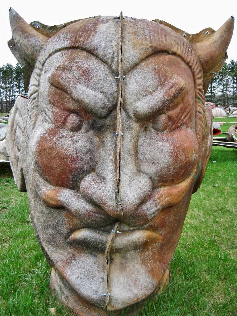 The Fiberglass Statue Graveyard of Sparta Kuriositas