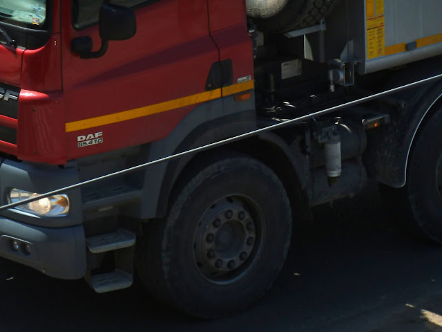 DAF CF 85.410 8x4 Dump Truck Red