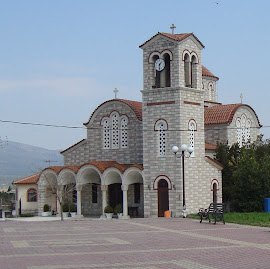 Ι. Ναός Οσίου Σεραφείμ, Πολιούχος Διονύσου