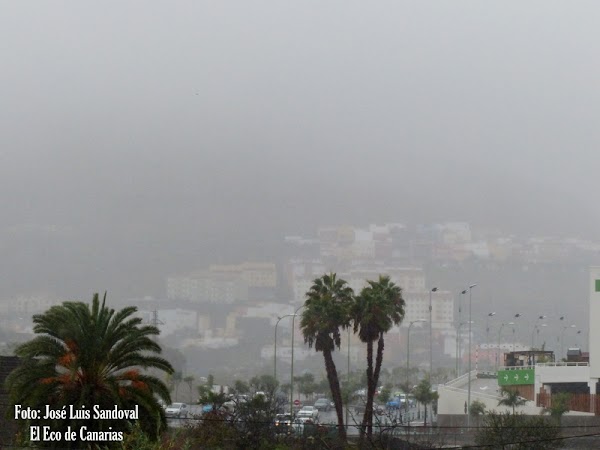 Aviso especial AEMET, entra Canarias Aviso especial AEMET, entra Canarias