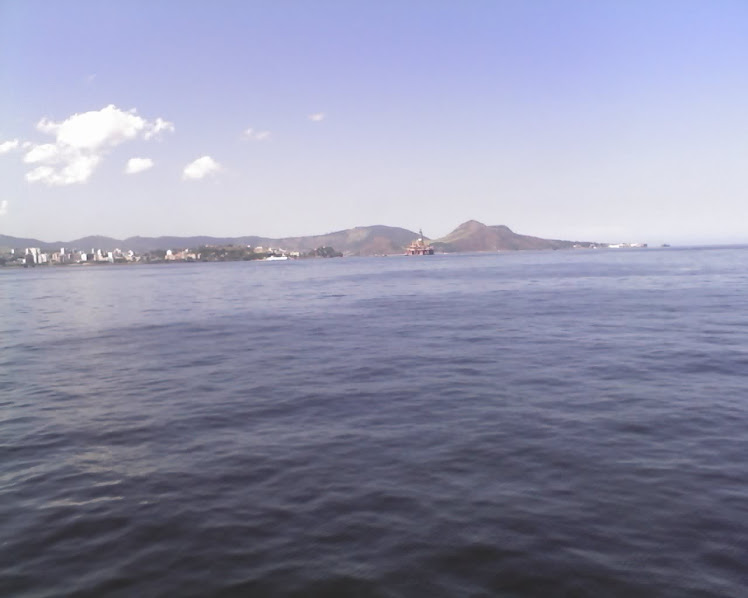 VISTA PARA COSTA DE NITERÓI E DEVIDOS BAIRROS !!!