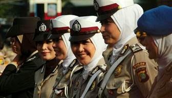 Polisi wanita Indonesia - Tempo