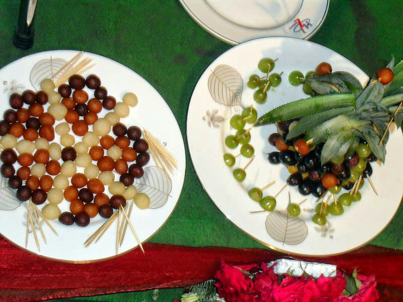 Gaye Holud Fruit Decoration Wedding Snaps....