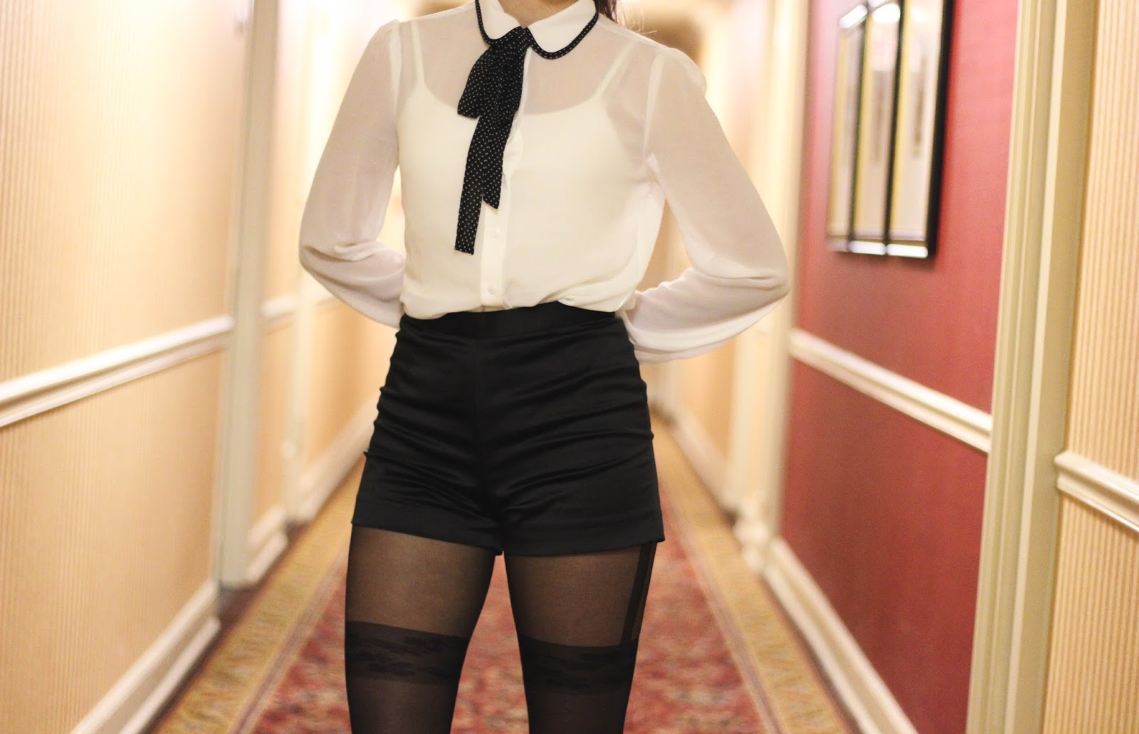 Retro 60s Inspired Style, Peter Pan Collar Top, Black High Waist Shorts, Taylor Swift Style