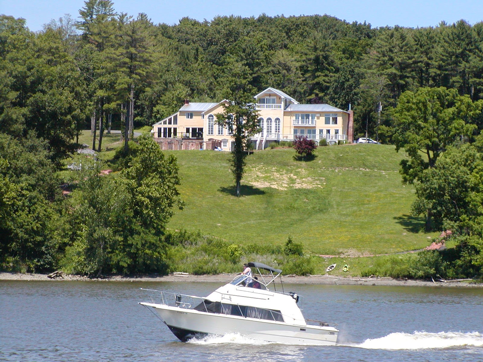 Reunion Voyage Kingston to Albany NY