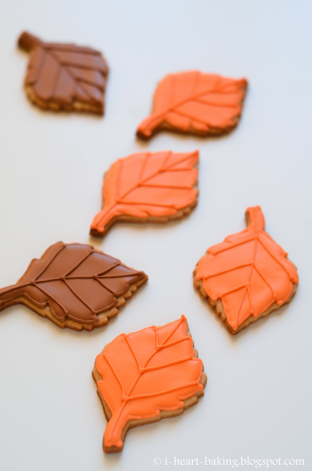 i heart baking! leaf cookies